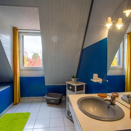 Maison Avec Piscine Privee, 3 Et Jardin Fleuri, Proche De Sarlat Et Des Sites Touristiques. - Fr-1-616-179 *