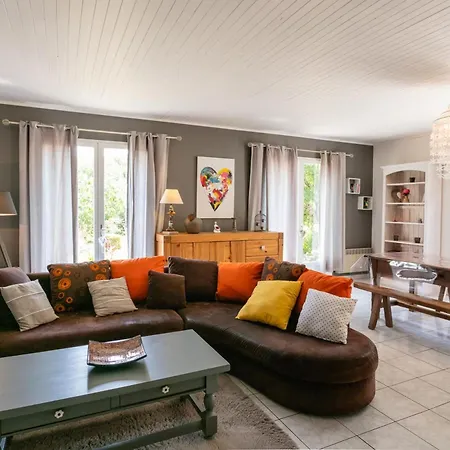 Maison Avec Piscine Privee, 3 Et Jardin Fleuri, Proche De Sarlat Et Des Sites Touristiques. - Fr-1-616-179 Holiday home Saint-Cybranet